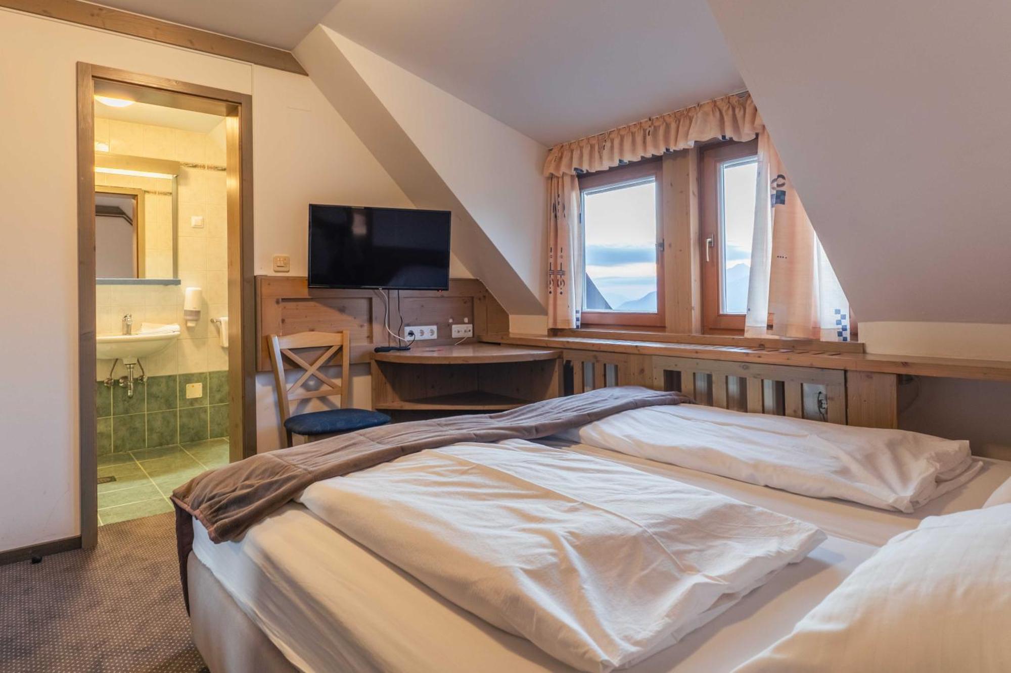 Krvavec Hotel